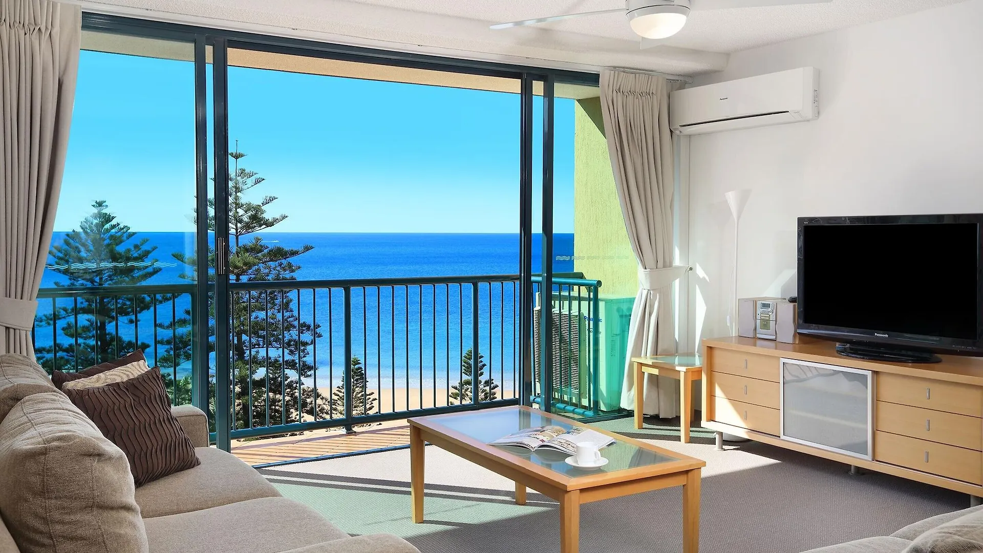 Peninsular Beachfront Resort Mooloolaba