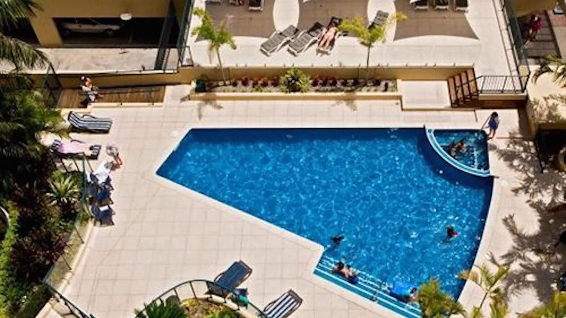 Peninsular Beachfront Resort Mooloolaba Australia